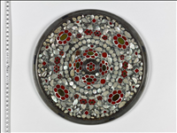 円鏡 平螺鈿背 第9号 - 正倉院