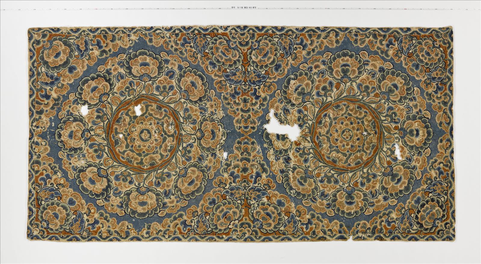 Felt rug with floral designs, No. 1. - Shosoin